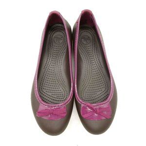 Crocs Logo Brown Purple Bow Toe Slip On Flats Shoes Women's 6